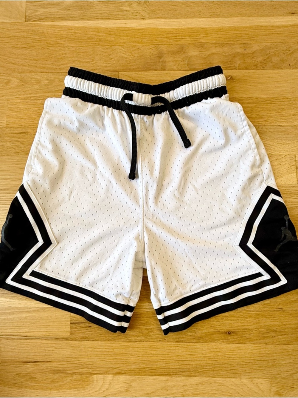 Men's Jordan White Athletic Mesh Shorts with Black Trim